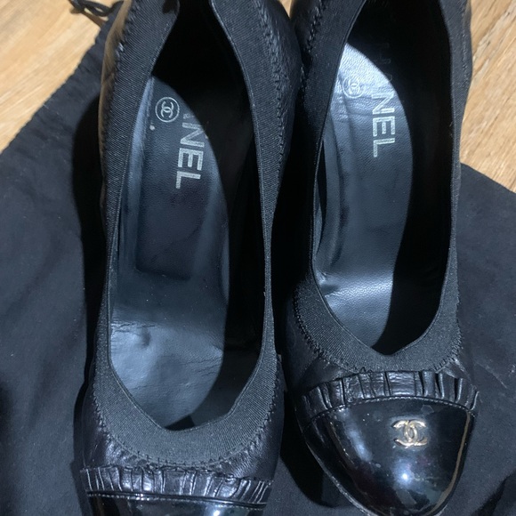 Chanel pumps - Picture 2 of 11